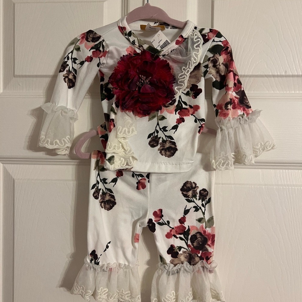 Floral Baby Outfit with Ruffle Details